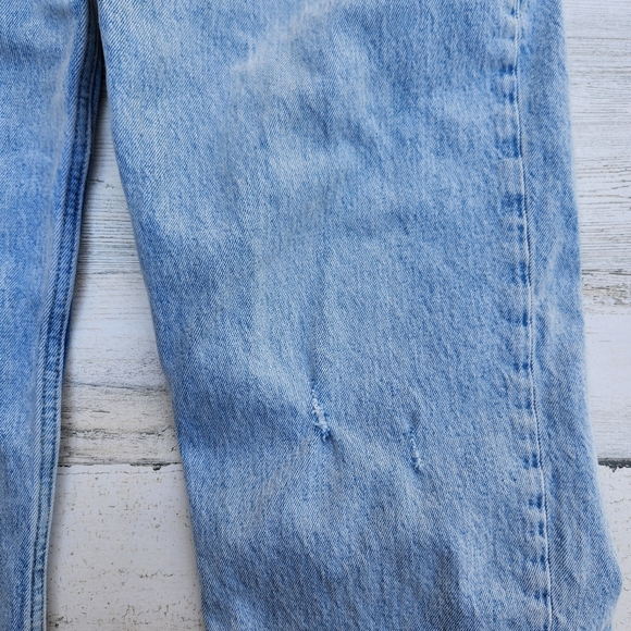 Abercrombie & Fitch The Dad High Rise Light Wash Jeans Side Slits 31/12 Long - Picture 4 of 11
